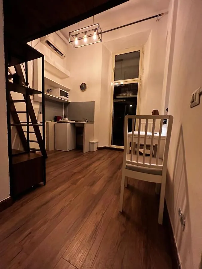 Trinita Dei Monti Emilia'S Loft Apartment Rome